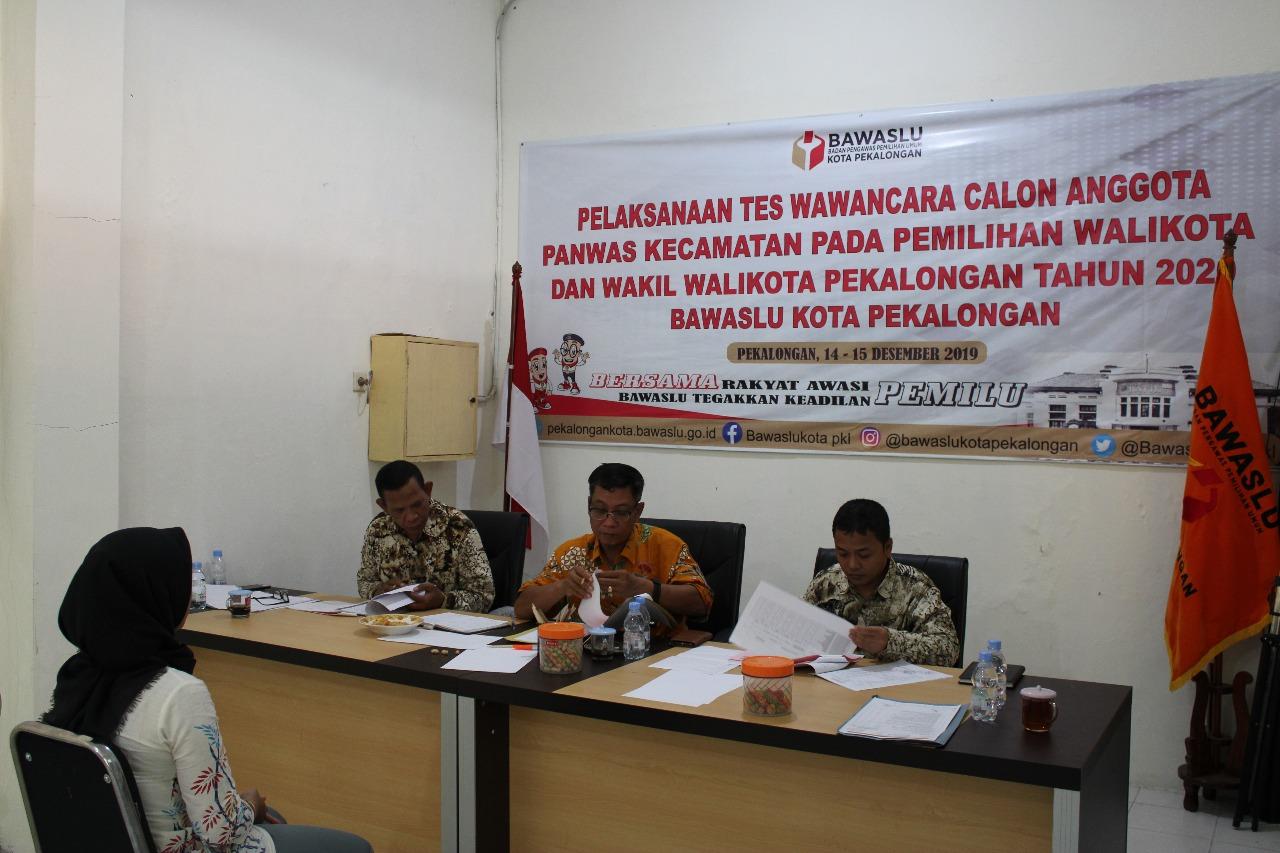 Pelaksanaan Tes Wawancara Bawaslu Kota Pekalongan Untuk Calon Panwas Kecamatan Dalam Pilkada 2020