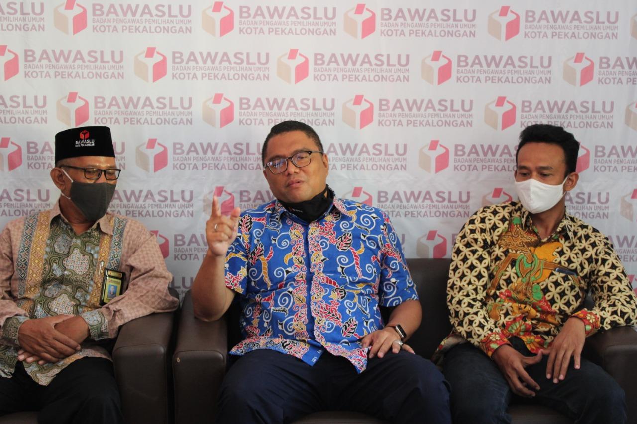 Frizt Edward Siregar Supervisi Pengawasan kesiapan Pilkada tahun 2020, Bawaslu Kota Pekalongan Telah Siap.