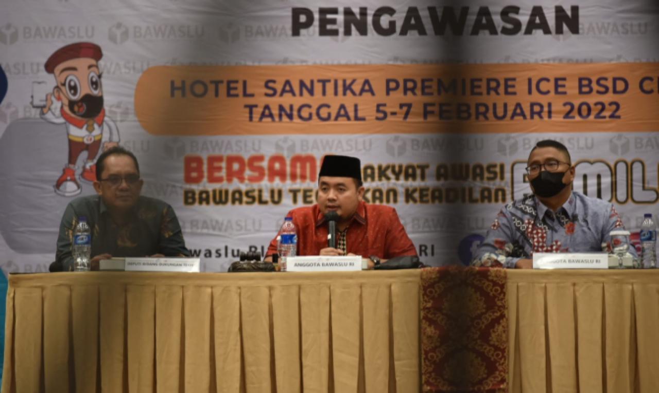 Tutup Rakornas Pengawasan, Afif Minta Bawaslu Jaga Nyawa Pengawasan