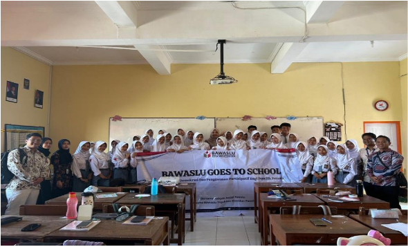 antusias kelas XII H3 SMA Negeri 4 Kota Pekalongan
