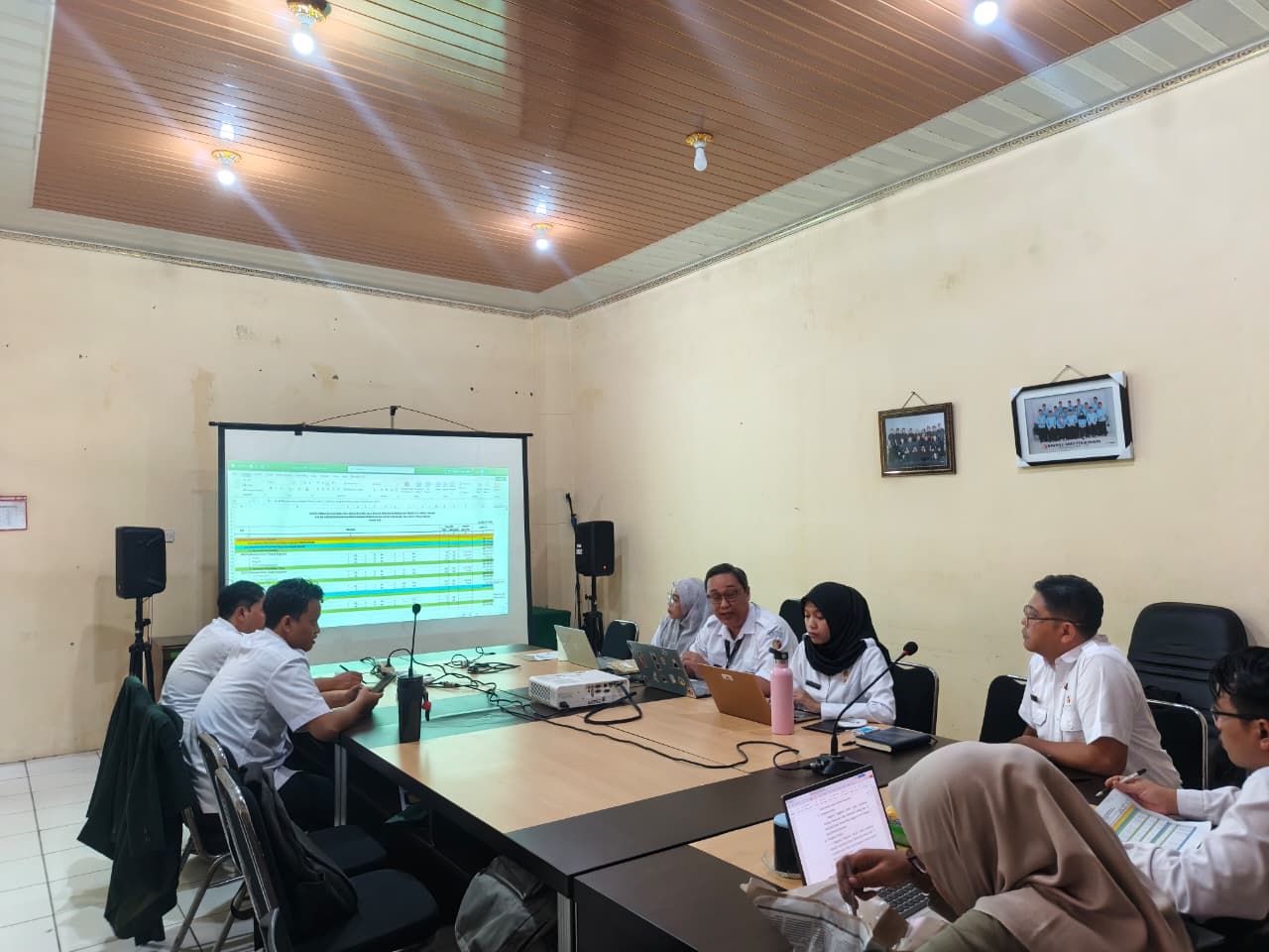 rapat