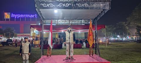 Ketua Bawaslu Kota Pekalongan menjadi inspektur apel di kegiatan Apel Siaga Pengawasan Masa Tenang, Pemungutan dan Penghitungan Suara pada Pilkada Serentak Tahun 2024