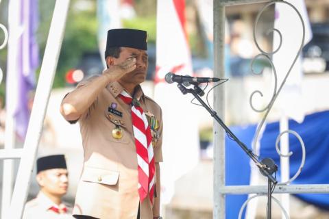 Pembina Upacara Gubernur Jawa Tengah Ahmad Luthfi.