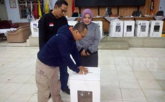 Bawaslu Kota Pekalongan Melakukan Pengawasan Hasil Rapat Pleno di Tingkat Kota