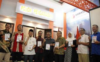 Bawaslu Jawa Tengah Luncurkan Buku Sejarah