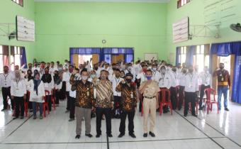 Bawaslu Kota Pekalongan Lantik 593 Pengawas TPS Serentak dalam waktu 1 hari