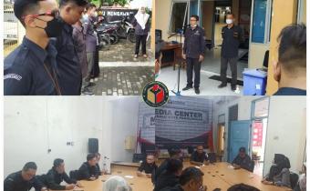 Bawaslu Kota Pekalongan Laksanakan Apel Pagi dan Rapat Koordinasi Internal.