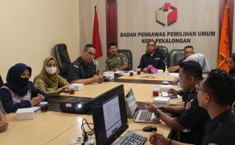 Meningkatkan Kualitas Keterbukaan Informasi Publik, Bawaslu Kota Pekalongan Bentuk Pokja PPID